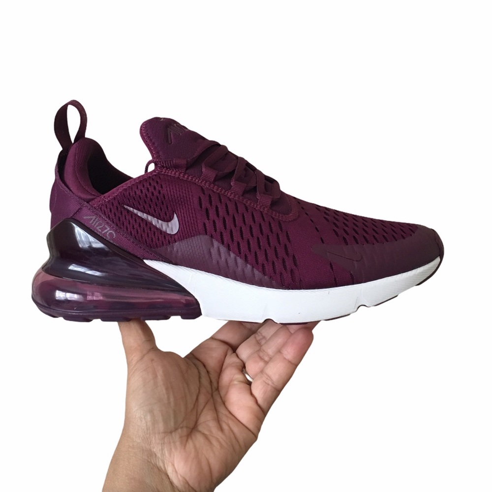 Nike Air Max 270 Women’s size 10